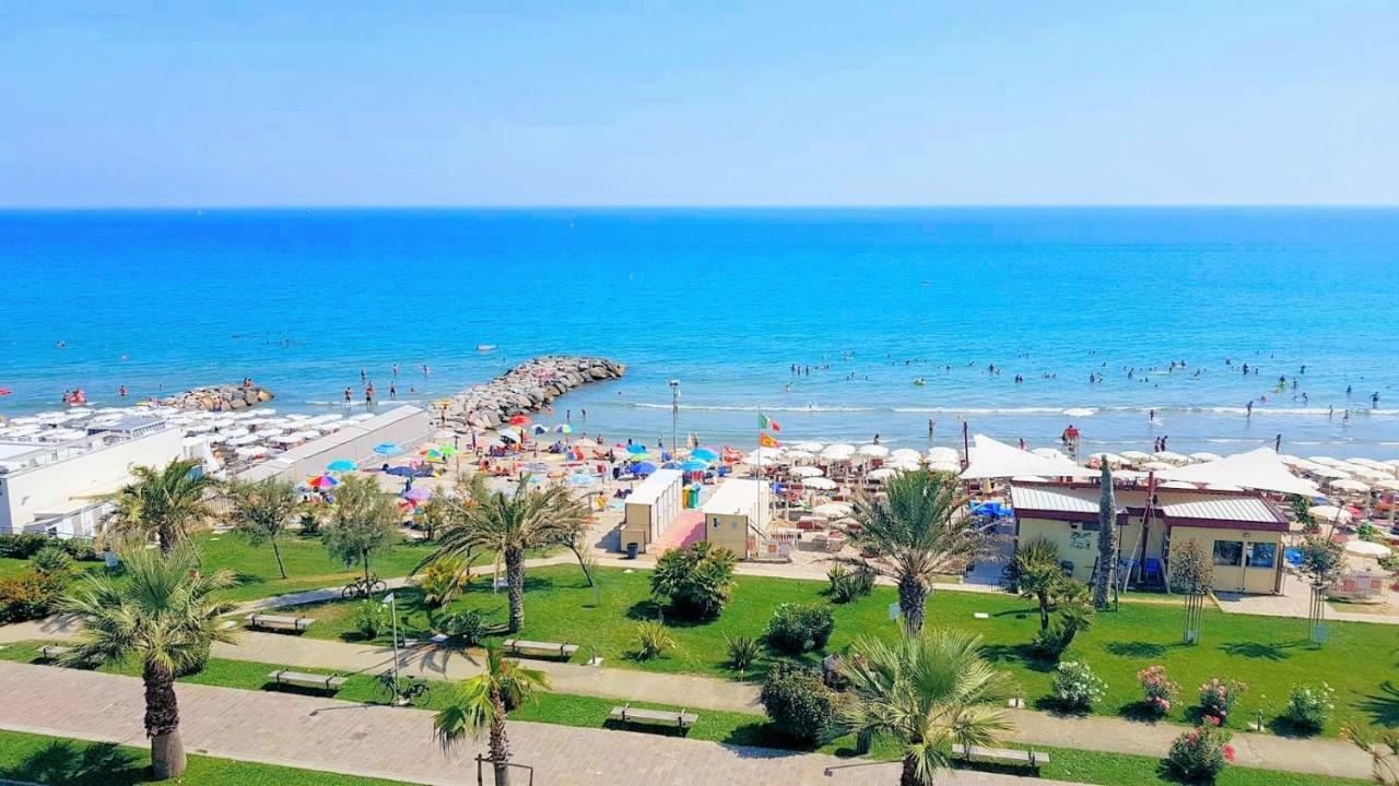 Appartamento Frontemare Marina dʼMarina dʼAndora Exteriör bild